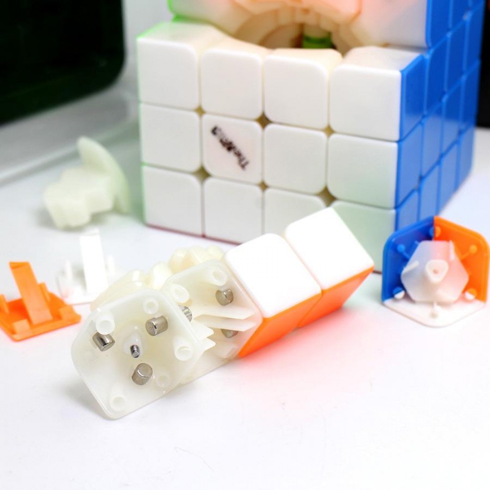 Кубик Рубика 4х4 QiYi The Valk 4 M strong magnets stickerless | Валк 4х4 сильные магниты цветной