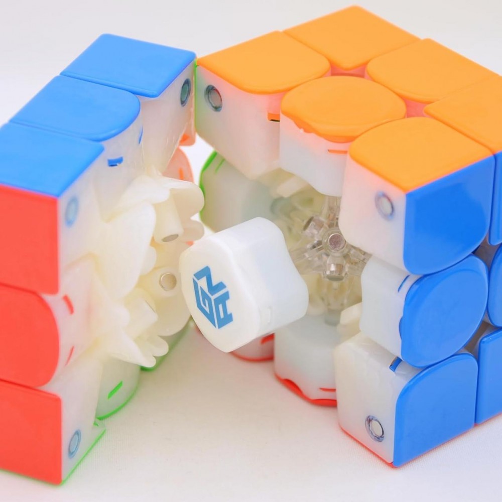 GAN 356 Maglev UV cube 3x3 | Кубик Рубіка 3х3 ГАН 356 з магнітною левітацією | УФ покриття